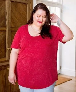 Ave Shops Enjoy The Day Tee In Red