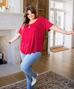 Ave Shops Enjoy The Day Tee In Red