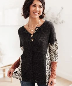 Ave Shops Feelin' Great Top In Black