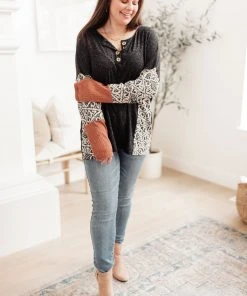 Ave Shops Feelin' Great Black Long Sleeve Top - Soft & Stylish Women's Tops 31 Ave Shops Feelin' Great Top In Black