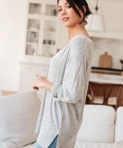 Ave Shops Clothing Feeling Cozy Top In Heather Gray
