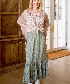 Ave Shops Floral Visons Skirt Bottoms & Jeans