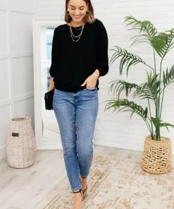 Ave Shops Flying Free Top In Black