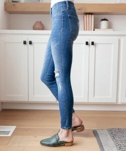 Ave Shops Get Together Mid-Rise Skinny Jegging Bottoms & Jeans