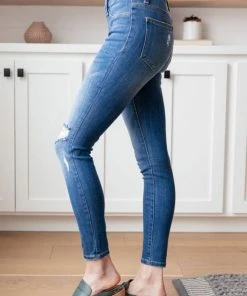 Ave Shops Get Together Mid-Rise Skinny Jegging Bottoms & Jeans