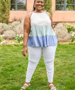 Ave Shops Clothing Gimme That Love Top In Aqua