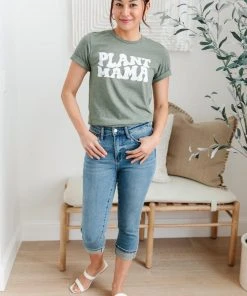 Ave Shops Green Thumb Graphic Tee
