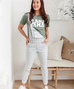 Ave Shops Green Thumb Graphic Tee