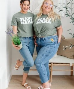 Ave Shops Green Thumb Graphic Tee