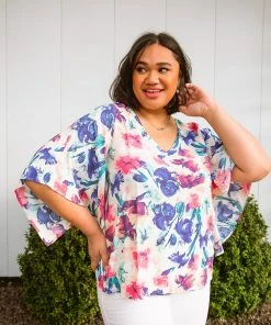 Ave Shops Hello There Floral Top