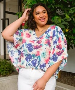 Ave Shops Hello There Floral Top