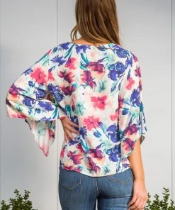 Ave Shops Hello There Floral Top
