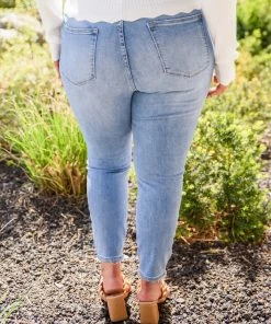 Ave Shops Hi-Rise Button Fly Skinny