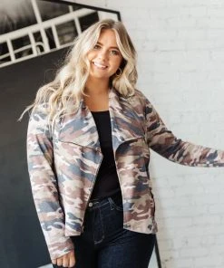 Ave Shops Hideout Jacket