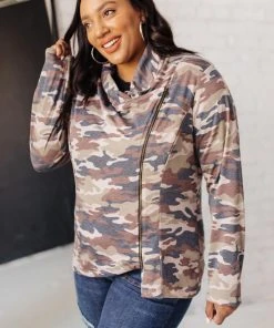 Ave Shops Hideout Jacket