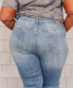 Ave Shops High Waist Slim Fit Jeans