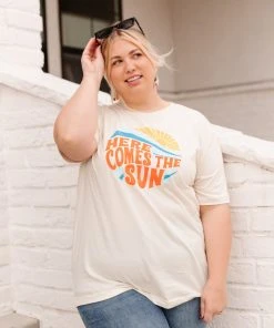 Ave Shops Clothing Here Comes The Sun Graphic Tee