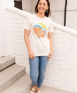 Ave Shops Bottoms & Jeans Hi-Rise Relaxed Sunflower Embroidery Jeans