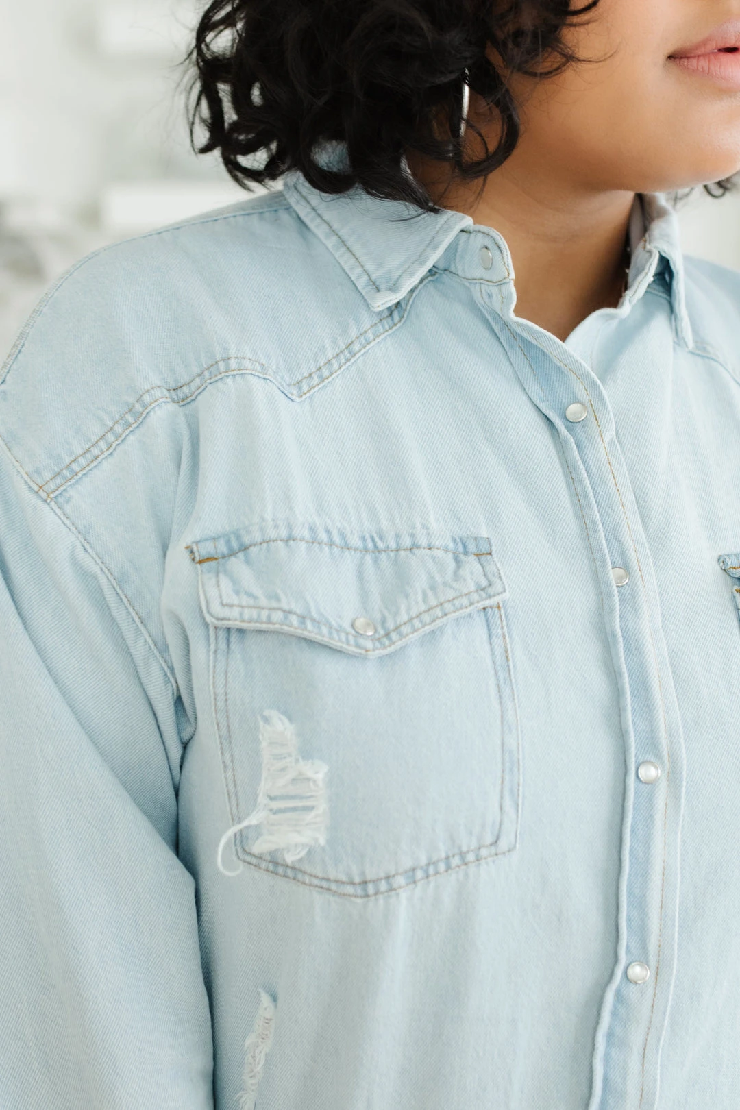 Ave Shops Women's Don't Look Back Denim Shirt | Long Sleeve Top | Casual Tops & Blouses 9 Ave Shops Don't Look Back Denim Shirt