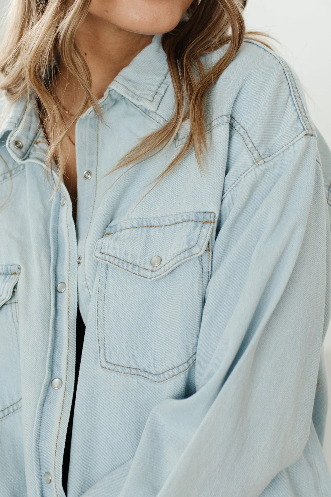 Ave Shops Women's Don't Look Back Denim Shirt | Long Sleeve Top | Casual Tops & Blouses 16 Ave Shops Don't Look Back Denim Shirt