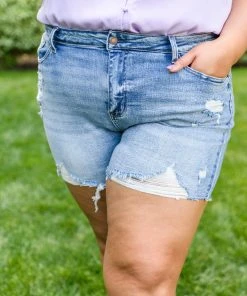 Ave Shops Judy Hi-Rise Destroyed Shorts New Arrivals