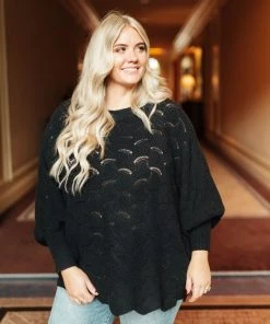 Ave Shops Clothing Designed For Details Sweater In Black