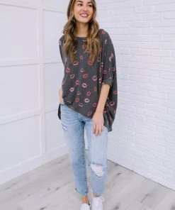 Ave Shops Kiss Kiss Top In Charcoal Clothing