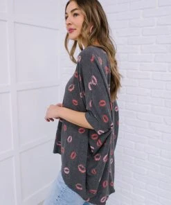 Ave Shops Kiss Kiss Top In Charcoal Clothing