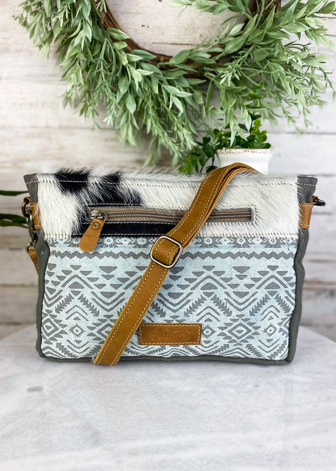 Sixtease Light Aztec & Cowhide Crossbody Handbag - Stylish & Durable Handbags & Wallets 4 Sixtease Light Aztec & Cowhide Crossbody Handbag Handbags & Wallets