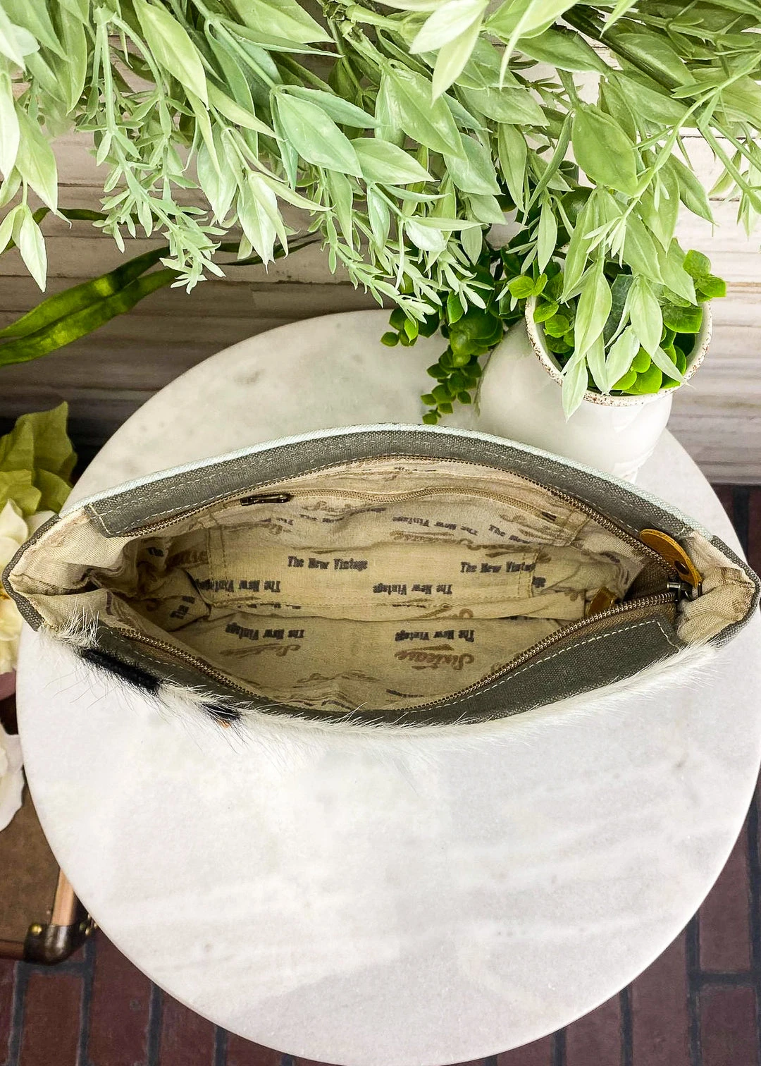 Sixtease Light Aztec & Cowhide Crossbody Handbag - Stylish & Durable Handbags & Wallets 7 Sixtease Light Aztec & Cowhide Crossbody Handbag Handbags & Wallets