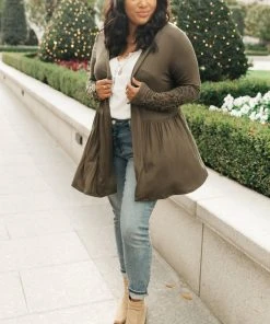 Ave Shops Little Bit Of Lace Cardigan In Olive | Women's Lightweight Knitwear 18 Ave Shops Little Bit Of Lace Cardigan In Olive