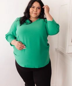 Ave Shops Clothing Lucky Chic Top In Kelly Green