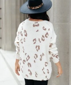 Ave Shops Maddi Leopard Knit Sweater