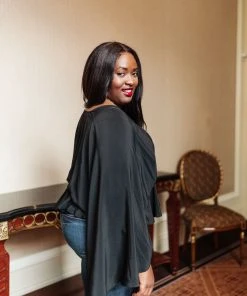 Ave Shops Main Character Moment Top In Black Clothing