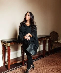 Ave Shops Main Character Moment Top In Black Clothing