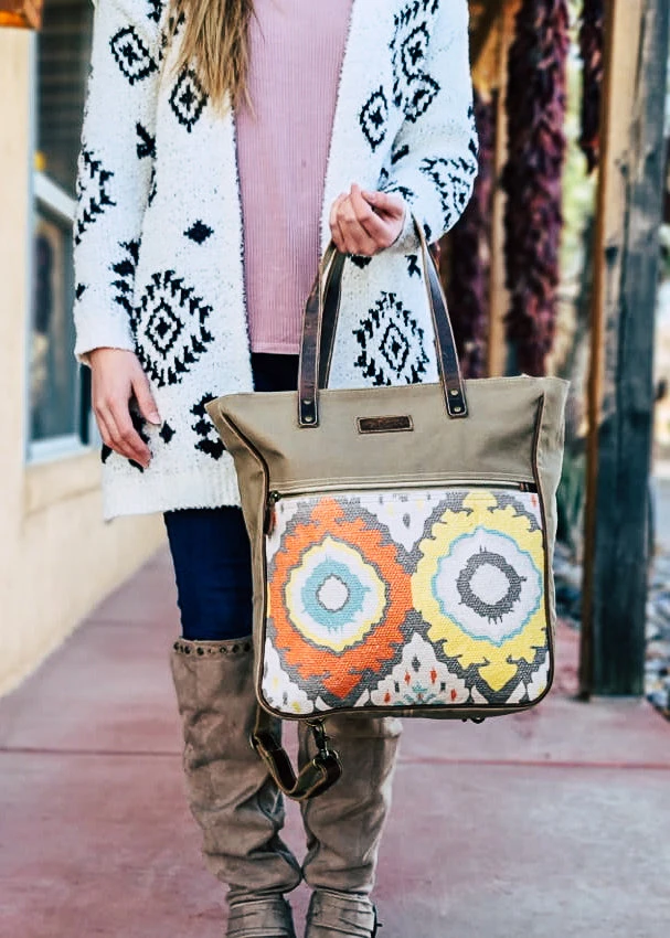 Sixtease Medley Backpack/Tote Combo Bag - Versatile and Stylish Carryall 3 Sixtease Medley Backpack/Tote Combo Bag