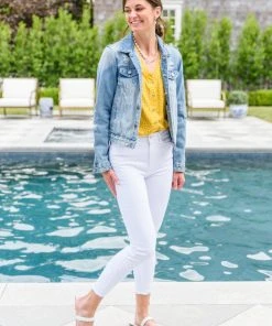 Ave Shops Meet You At The Eiffel Tower Top New Arrivals