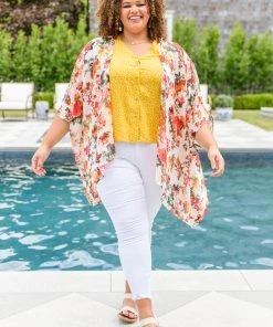 Ave Shops Meet You At The Eiffel Tower Top New Arrivals