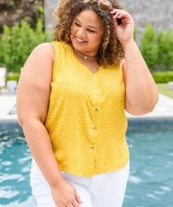 Ave Shops Meet You At The Eiffel Tower Top New Arrivals