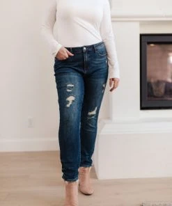 Ave Shops Bottoms & Jeans Mid-Rise Destroyed Relaxed Fit Jeans