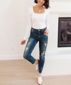 Ave Shops Bottoms & Jeans Mid-Rise Destroyed Relaxed Fit Jeans