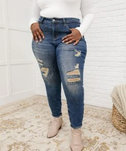 Ave Shops Bottoms & Jeans Mid-Rise Destroyed Relaxed Fit Jeans