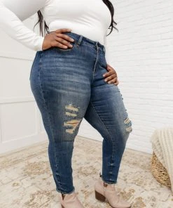 Ave Shops Bottoms & Jeans Mid-Rise Destroyed Relaxed Fit Jeans