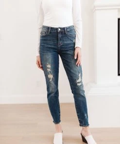 Ave Shops Bottoms & Jeans Mid-Rise Destroyed Relaxed Fit Jeans