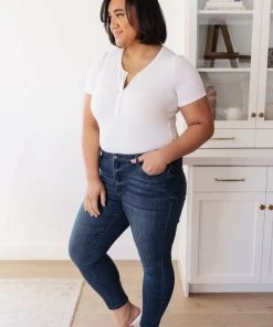 Ave Shops Mid-Rise Relaxed Fit Mineral Wash Jeans