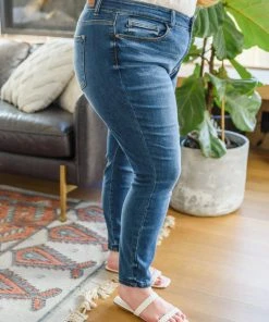 Ave Shops Mid-Rise Skinny Jeans