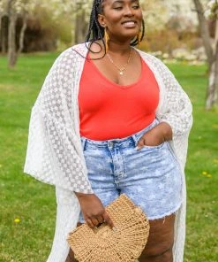 Ave Shops Mid-Rise Star Print Acid Wash Shorts | Stylish Bottoms & Jeans 16 Ave Shops Bottoms & Jeans Mid-Rise Star Print Acid Wash Shorts