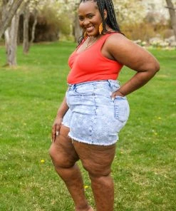 Ave Shops Mid-Rise Star Print Acid Wash Shorts | Stylish Bottoms & Jeans 20 Ave Shops Bottoms & Jeans Mid-Rise Star Print Acid Wash Shorts