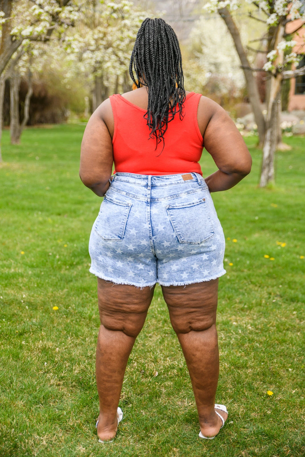 Ave Shops Mid-Rise Star Print Acid Wash Shorts | Stylish Bottoms & Jeans 11 Ave Shops Bottoms & Jeans Mid-Rise Star Print Acid Wash Shorts