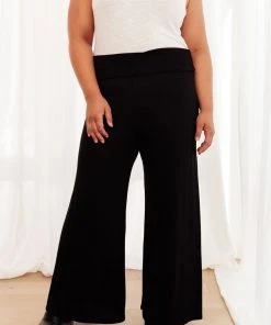 Ave Shops Bottoms & Jeans On The Move Knit Pants In Black